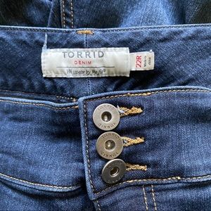 Torrid Dark Wash Jegging Jeans Size 22 Reg Skinny